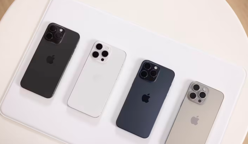 iPhone X很强大,在iPhone X运行Win7是什么样子呢? iPhone X很强大,在iPhone X运行Win7是什么样子呢?