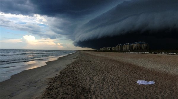 iPhone 17 系列将拉开苹果 3 年革新周期帷幕，每年都有创新产品