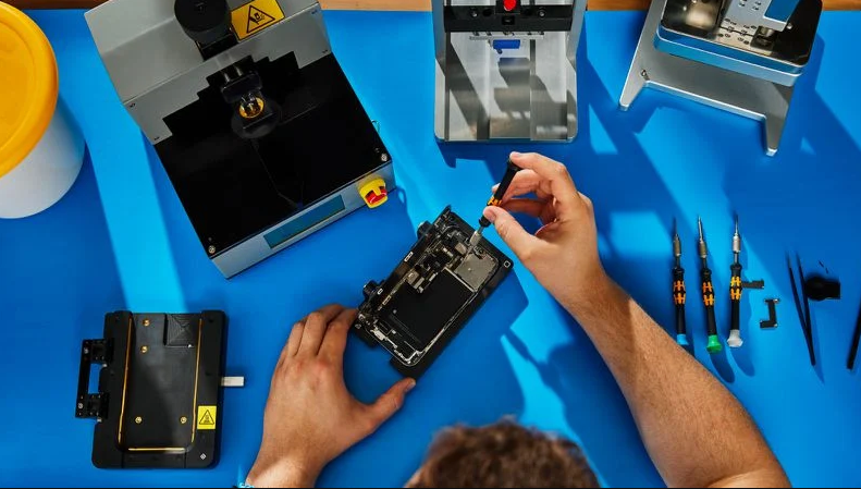 DSCC 公布 1-3 月 OLED 旗舰手机前五榜单:苹果 iPhone 独占四席 DSCC 公布 1-3 月 OLED 旗舰手机前五榜单:苹果 iPhone 独占四席