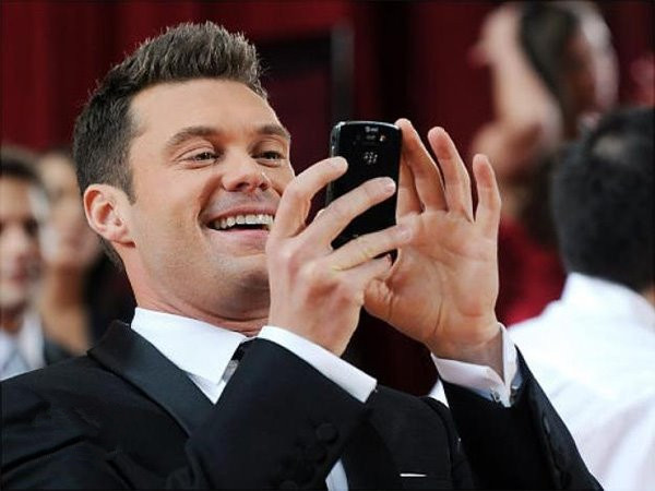 苹果宣布 App Store、iCloud 等核心服务业务登陆更多国家和地区 苹果宣布 App Store、iCloud 等核心服务业务登陆更多国家和地区