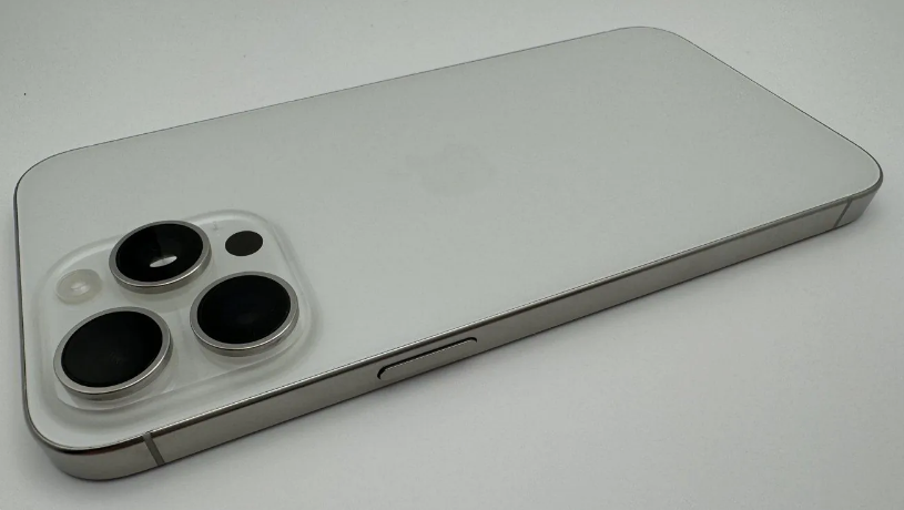 4.7英寸的iPhone8或配玻璃材质和无线充电 4.7英寸的iPhone8或配玻璃材质和无线充电