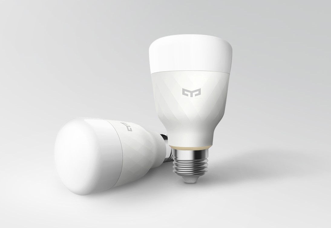 iPhone 8将配双面玻璃及OLED曲面屏:屏占比超90%! iPhone 8将配双面玻璃及OLED曲面屏:屏占比超90%!