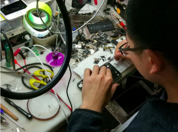 创下新纪录 调查称AirPods用户满意度98% 创下新纪录 调查称AirPods用户满意度98%