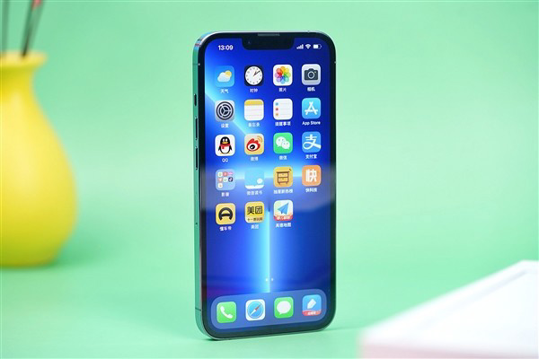 4.9 英寸的概念iPhone 8设计:你觉得怎样? 4.9 英寸的概念iPhone 8设计:你觉得怎样?