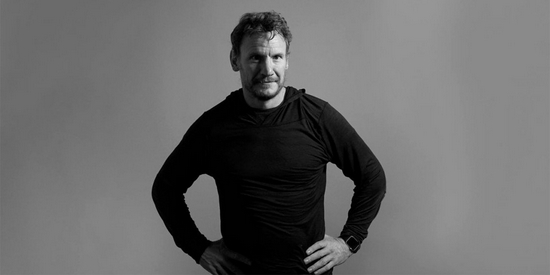 “苹果 iPhone 13 拍照翻车自带炫屏”上热搜 “苹果 iPhone 13 拍照翻车自带炫屏”上热搜