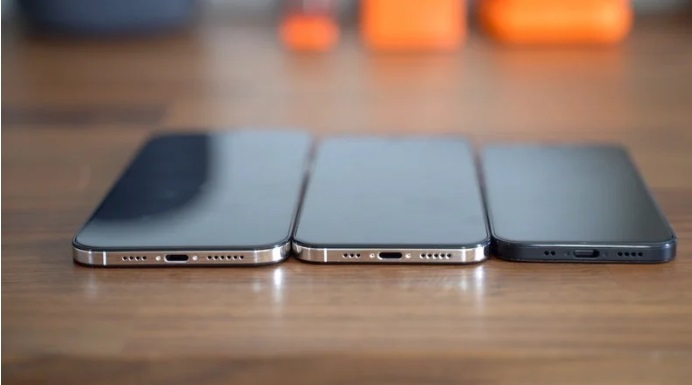 面板供应量受阻,iPhone 14 Max或将面临延迟风险 面板供应量受阻,iPhone 14 Max或将面临延迟风险