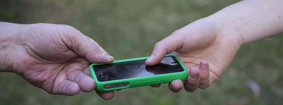 苹果手机系统有更新 我们到底要不要升级？