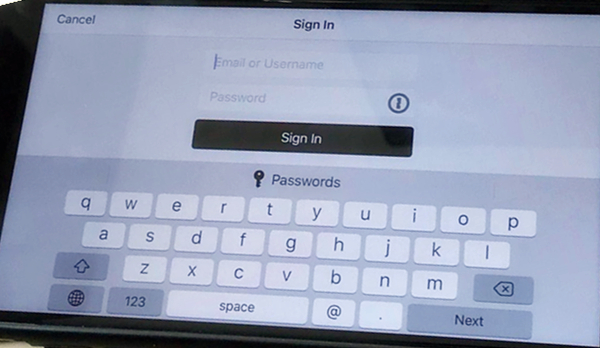 苹果发布第二财季财报:iPhone热卖5220万部 苹果发布第二财季财报:iPhone热卖5220万部