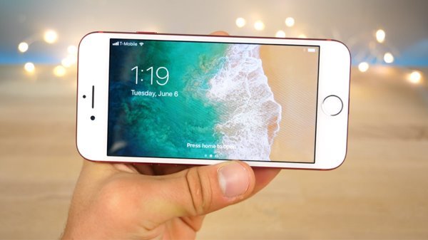 iPhone SE 2再曝:双玻璃机身,支持无线充电 iPhone SE 2再曝:双玻璃机身,支持无线充电