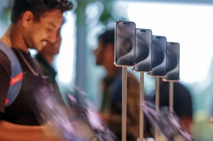 华尔街分析师:iPhone12 mini 或仅存在 4G 型号 华尔街分析师:iPhone12 mini 或仅存在 4G 型号