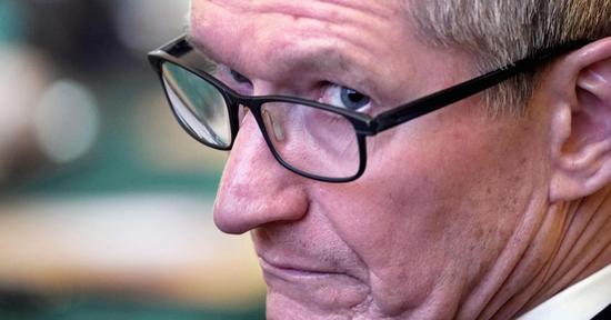 原型机鉴赏：苹果曾设计亮黑色的 iPhone X，但并未发售