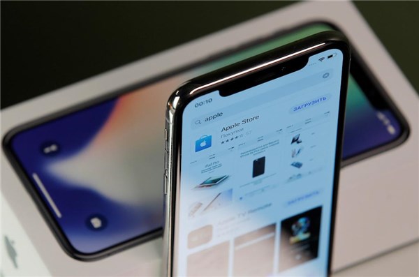 iPhone 8惊喜曝光：快充＋双击唤醒