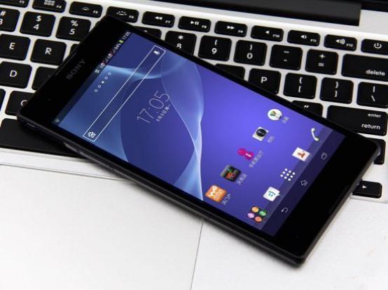 特朗普下手中国制造 iPhone回美要交过路费 特朗普下手中国制造 iPhone回美要交过路费