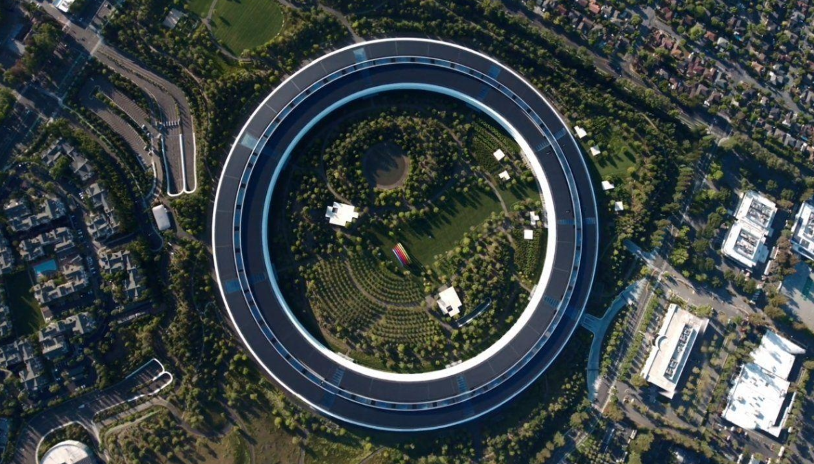 报告显示：618 智能手机销量为 1340 万，苹果 iPhone 占 42%