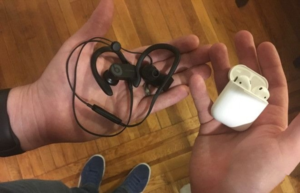 有人在用 iPhone 的同时也在用 Android 吗? 有人在用 iPhone 的同时也在用 Android 吗?