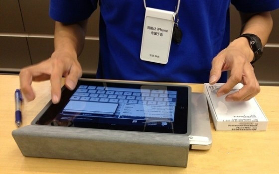 Apple Store 对待顾客友好度欠佳,员工和顾客对其深表失望 Apple Store 对待顾客友好度欠佳,员工和顾客对其深表失望