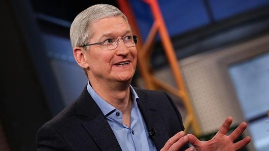 iPad Pro 搭载的 USB-C 接口拓展性不输于 Mac 系列 Thunderbolt 雷电接口