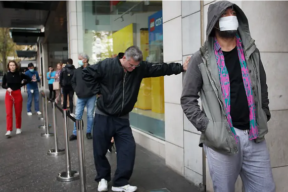 消息称苹果明年将推出 14.1 英寸 mini LED 材质的 iPad Pro 消息称苹果明年将推出 14.1 英寸 mini LED 材质的 iPad Pro