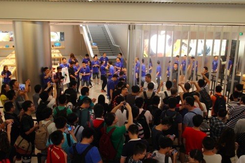 英特尔一副总裁被苹果挖走,将在明年加盟苹果并出任副总裁 英特尔一副总裁被苹果挖走,将在明年加盟苹果并出任副总裁