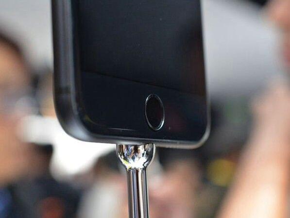 苹果上架 Mophie 系列 Powerstation Pro、GaN 充电头等产品 苹果上架 Mophie 系列 Powerstation Pro、GaN 充电头等产品