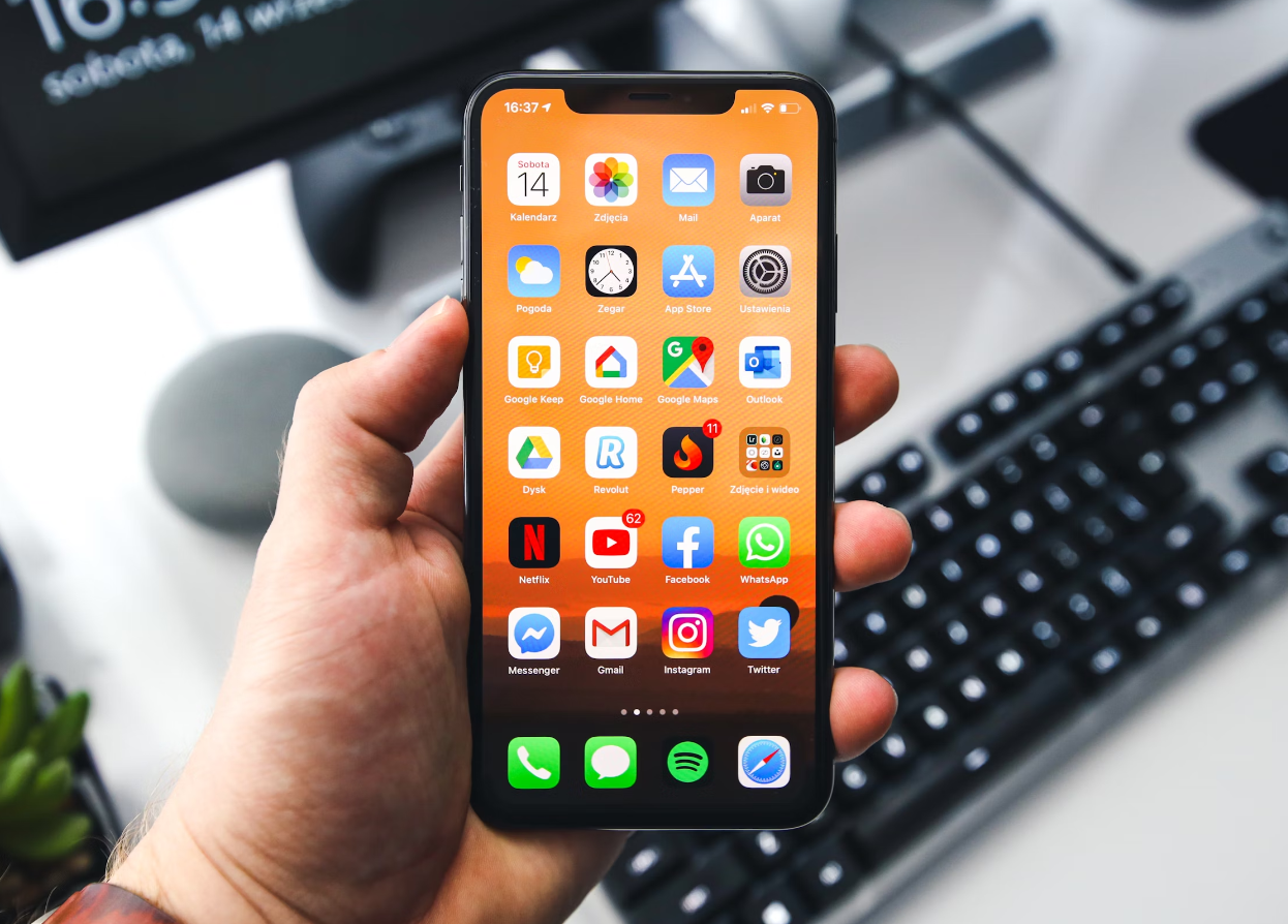 各订购渠道陆续开启:你会在哪个渠道购买iPhone SE 各订购渠道陆续开启:你会在哪个渠道购买iPhone SE