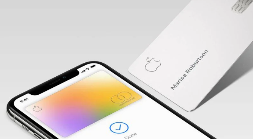苹果明年或发布iPhone7/Plus十周年纪念版