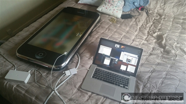 苹果在中国逆势增长，iPhone 13功不可没