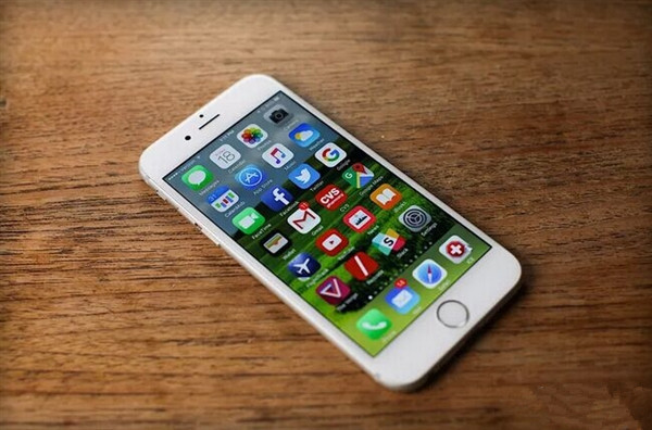 苹果新专利:优化用户界面,改善 iPhone 拍摄体验 苹果新专利:优化用户界面,改善 iPhone 拍摄体验