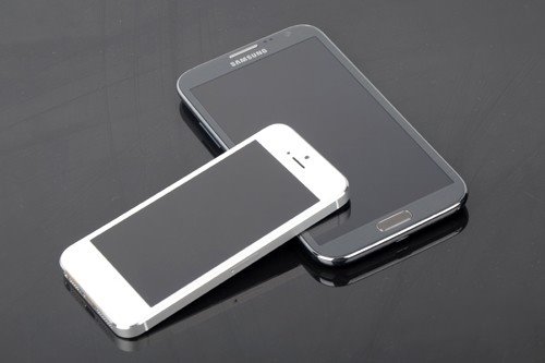 LG开始为iPhone生产OLED屏 三星不再独大 LG开始为iPhone生产OLED屏 三星不再独大