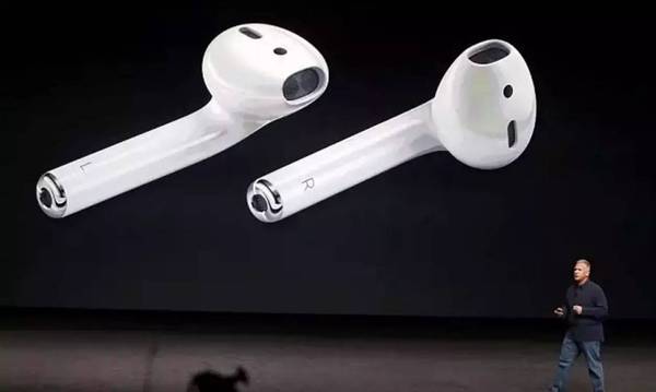 少数用户称7 Plus成像质量差 拍出“水彩画” 少数用户称7 Plus成像质量差 拍出“水彩画”