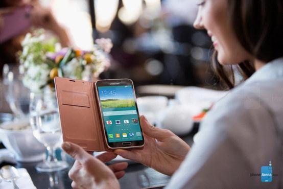 跟风华为 2019年苹果将推“三摄像头”iPhone? 跟风华为 2019年苹果将推“三摄像头”iPhone?