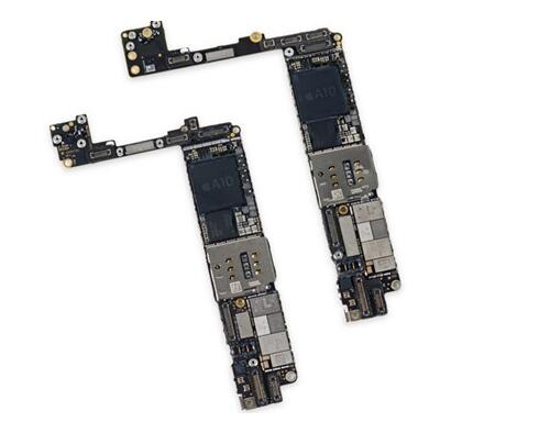 美国专利局判定苹果关键 iPhone 设计专利无效 美国专利局判定苹果关键 iPhone 设计专利无效